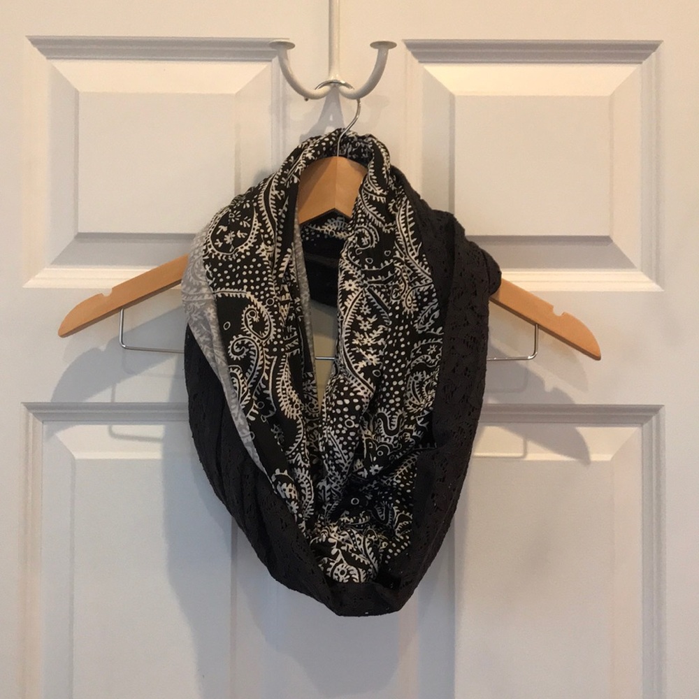 Cynthia Rowley Paisley and Lave Infinity Scarf